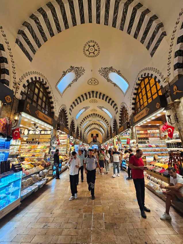 380490906_179178438596869_4341050236785223294_n